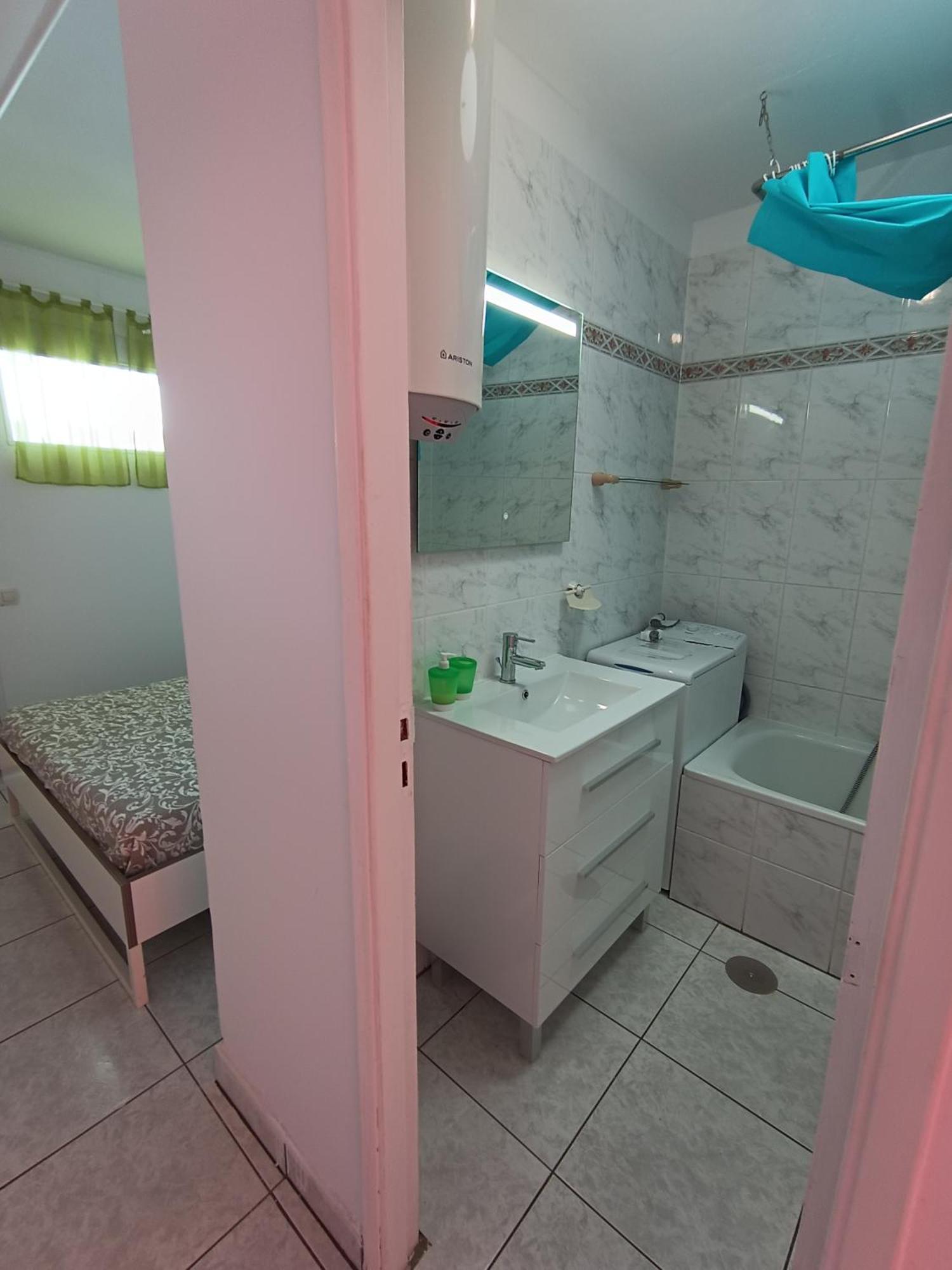 Апартаменты Apartamento Privado Con Piscina Коста-дель-Силенцио Экстерьер фото